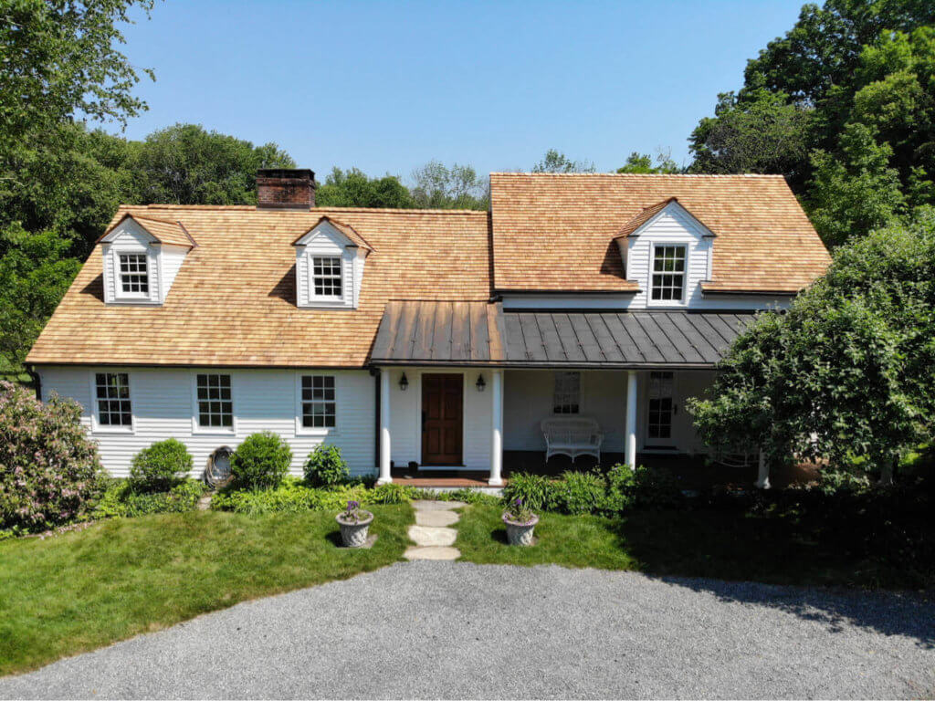 Aerial view of tapersawn cedar shingles on home