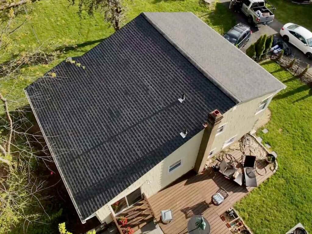 GAF Asphalt shingles on home in Blauvelt, NY