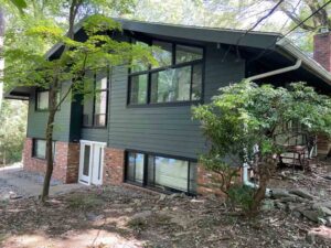 New James Hardie siding on home in Chappaqua